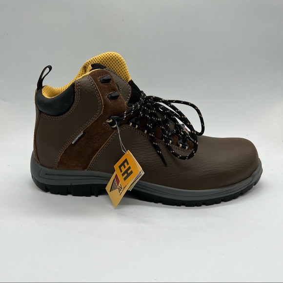 NIB Avenger Breaker Brown Lace Up Boots - Picture 4 of 9